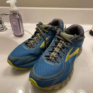 Brooks Adrenaline Adrenaline ASR-13 Shoes